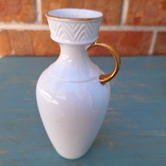 Porcelain Vase Gold Leaf Handle Bavaria Germany Modern Flowers Unique Valentines - Picture 9 of 17